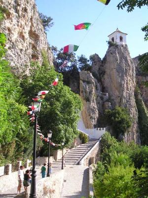 Auf dem Weg nach Guadalest, &copy; http://en.wikipedia.org