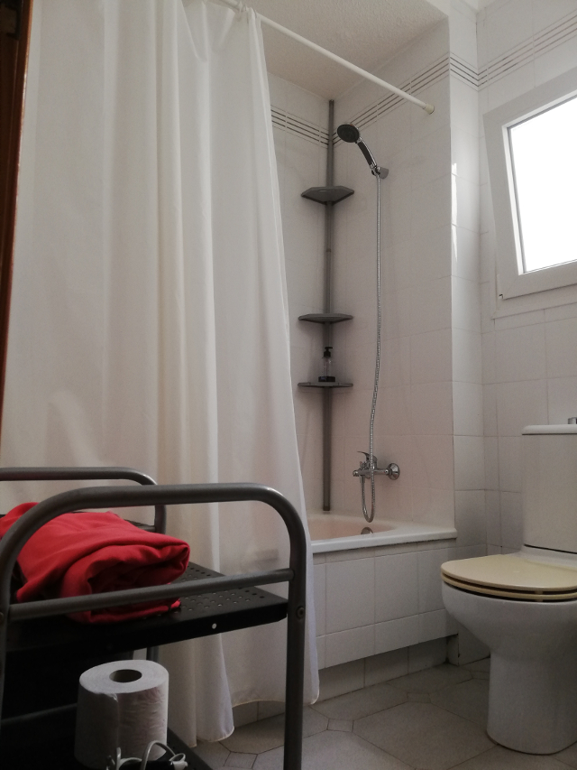 Badewanne & Toilette