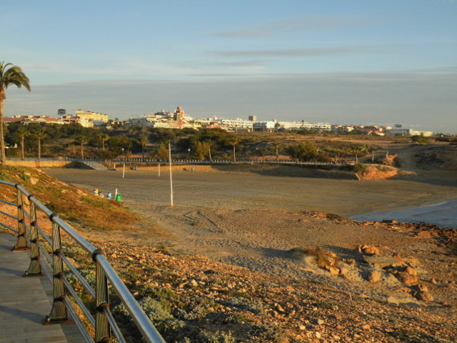 Cala Mosca Blickrichtung Strand